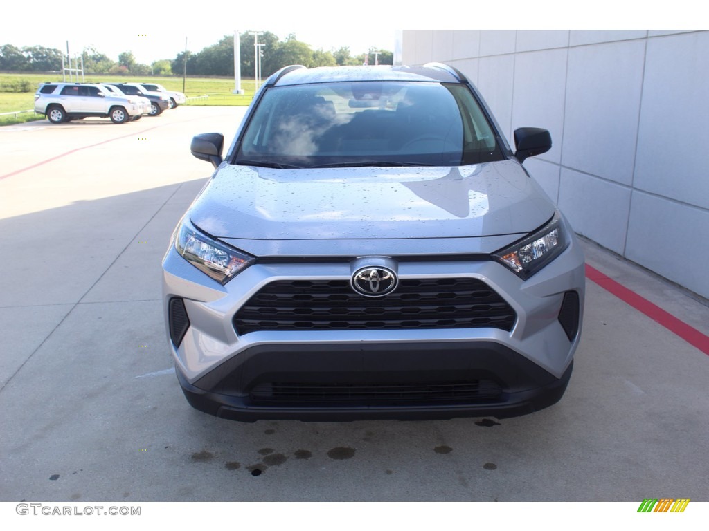 2019 RAV4 LE - Silver Sky Metallic / Black photo #3