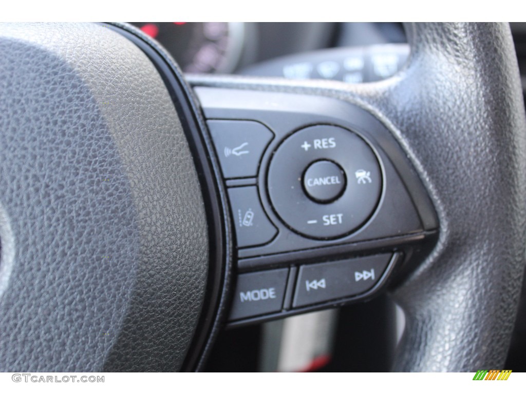 2019 RAV4 LE - Silver Sky Metallic / Black photo #12