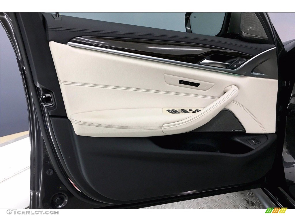 2018 5 Series M550i xDrive Sedan - Dark Graphite Metallic / Ivory White photo #23