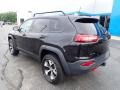 Brilliant Black Crystal Pearl - Cherokee Trailhawk 4x4 Photo No. 4