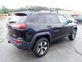 Brilliant Black Crystal Pearl - Cherokee Trailhawk 4x4 Photo No. 9
