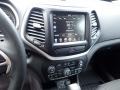 Brilliant Black Crystal Pearl - Cherokee Trailhawk 4x4 Photo No. 27