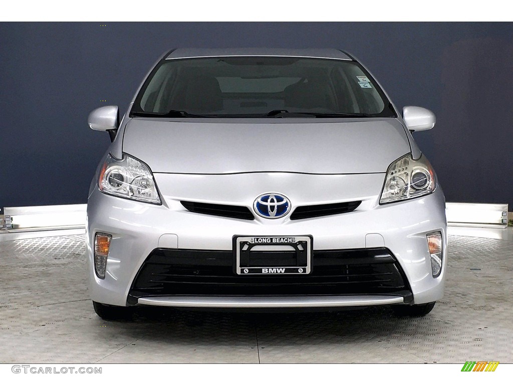 2015 Prius Two Hybrid - Classic Silver Metallic / Misty Gray photo #2