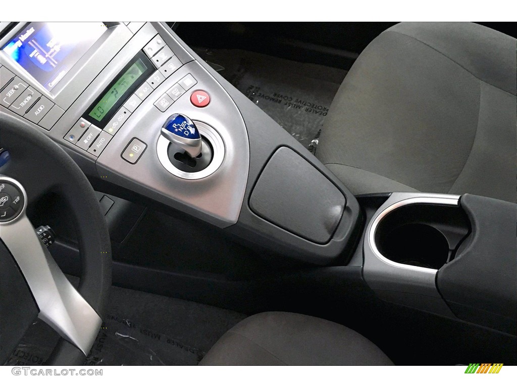 2015 Prius Two Hybrid - Classic Silver Metallic / Misty Gray photo #16