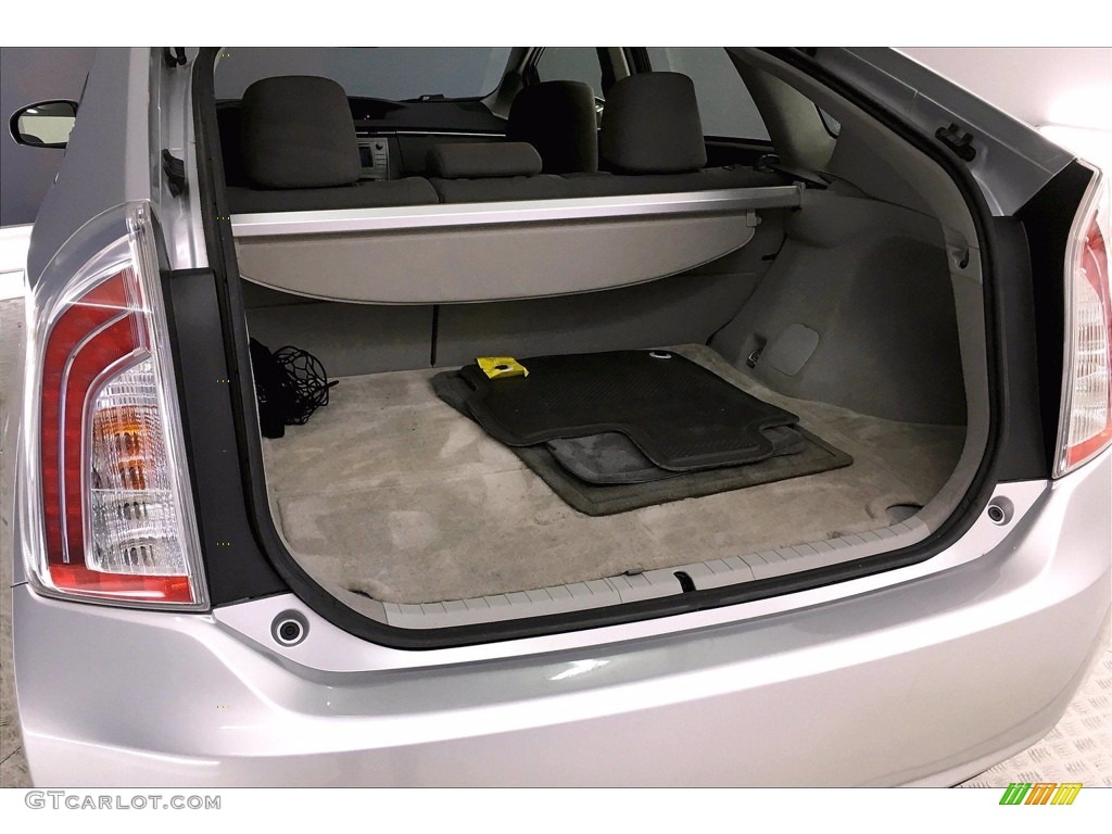 2015 Prius Two Hybrid - Classic Silver Metallic / Misty Gray photo #32