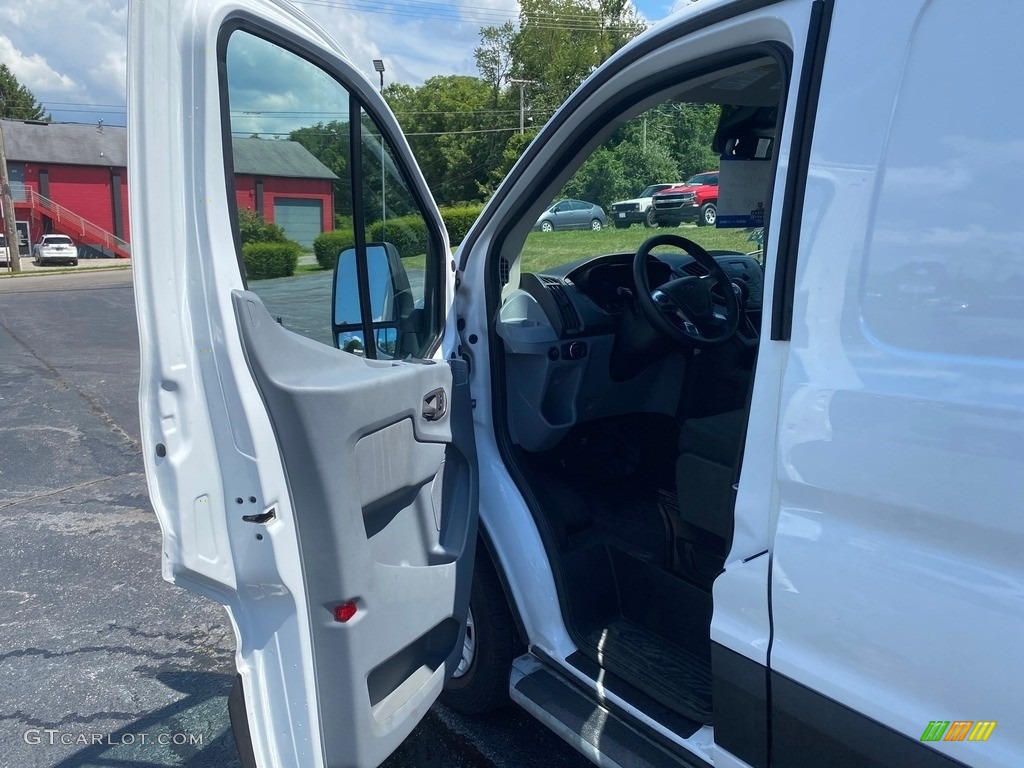 2019 Transit Van 250 LR Regular - Oxford White / Pewter photo #16