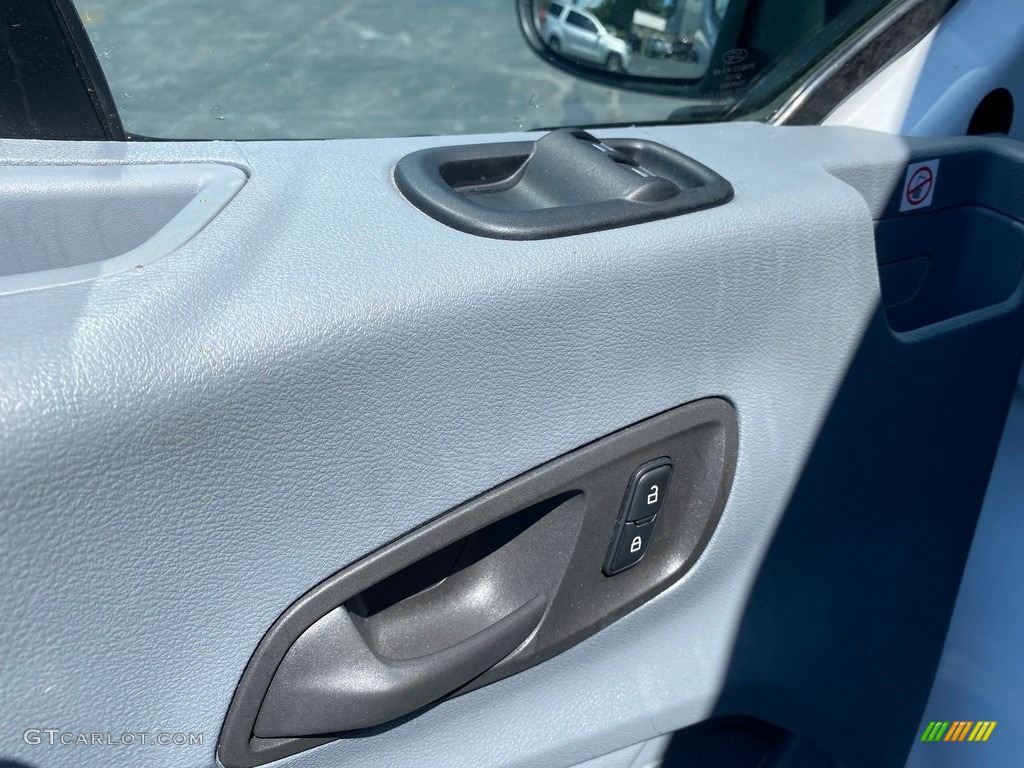 2019 Transit Van 250 LR Regular - Oxford White / Pewter photo #17