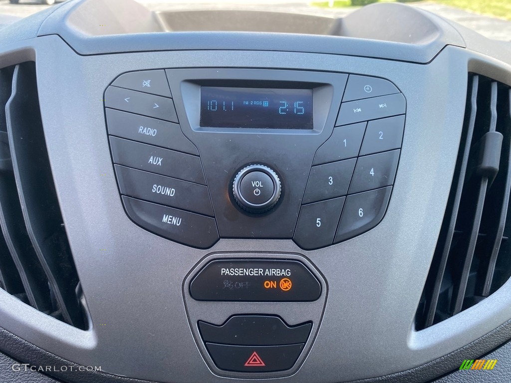 2019 Transit Van 250 LR Regular - Oxford White / Pewter photo #26