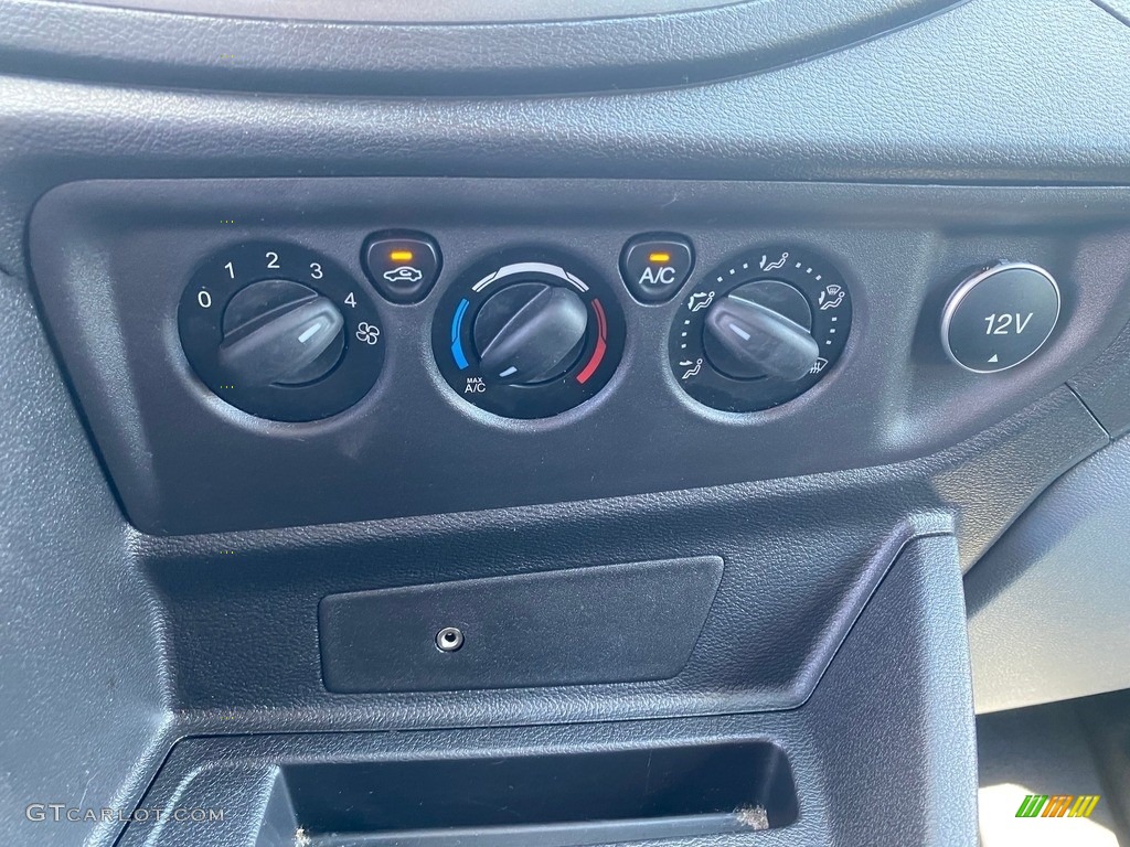 2019 Transit Van 250 LR Regular - Oxford White / Pewter photo #27