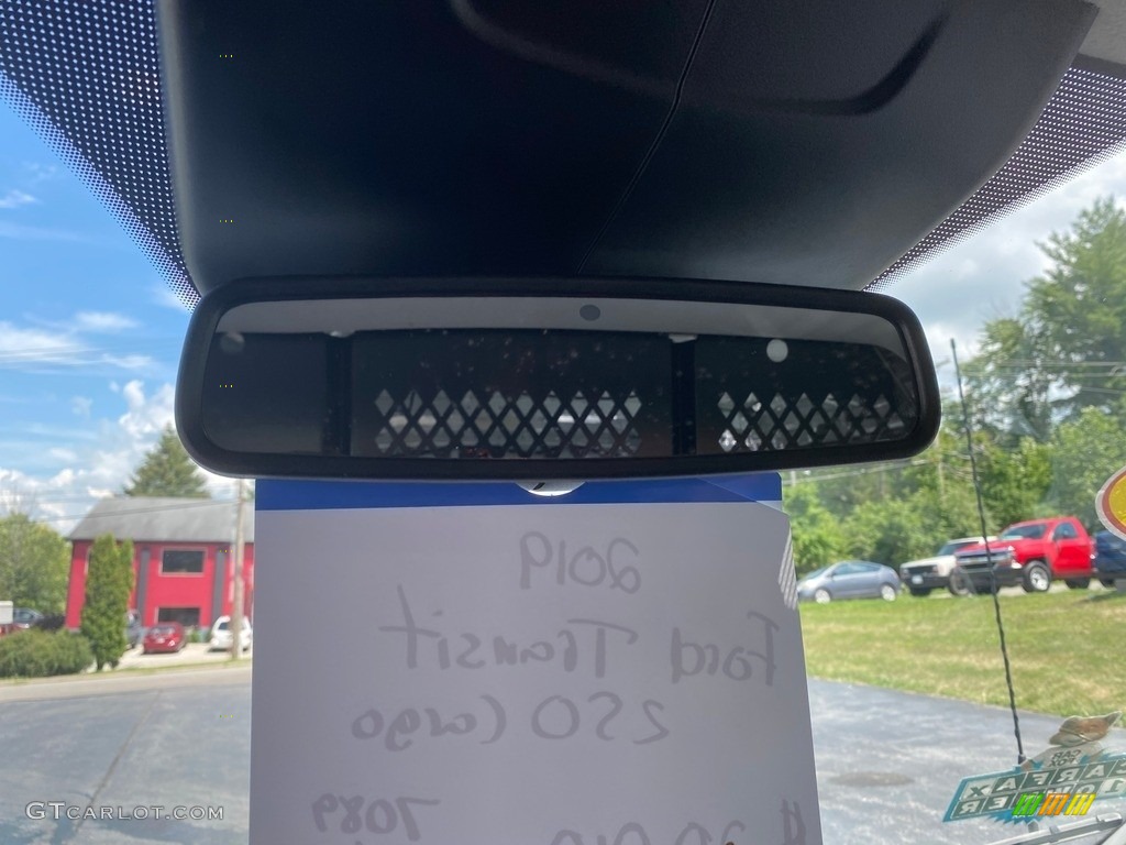 2019 Transit Van 250 LR Regular - Oxford White / Pewter photo #31
