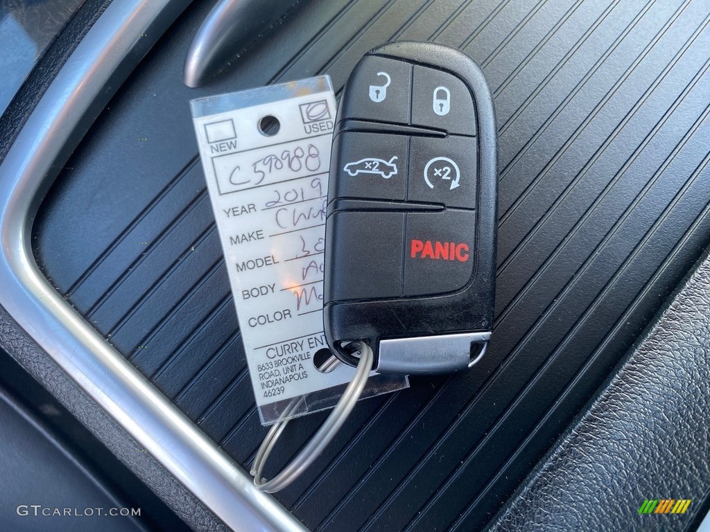 2019 300 Limited AWD - Velvet Red Pearl / Black photo #36