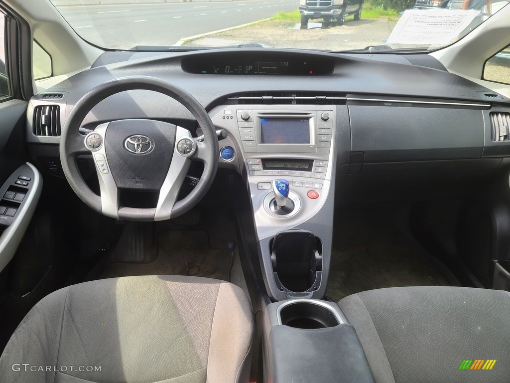 2012 Prius 3rd Gen Five Hybrid - Classic Silver Metallic / Dark Gray photo #11