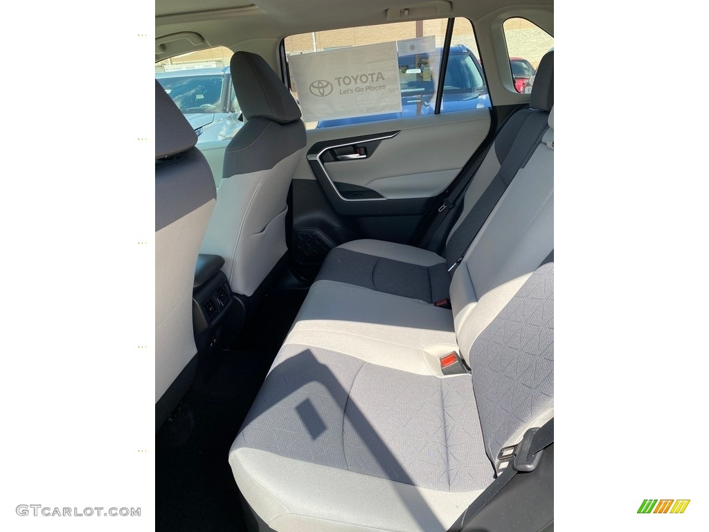 2020 RAV4 XLE AWD Hybrid - Silver Sky Metallic / Light Gray photo #3