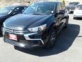  2019 Outlander Sport ES Labrador Black Metallic