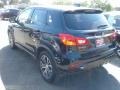 Labrador Black Metallic - Outlander Sport ES Photo No. 5
