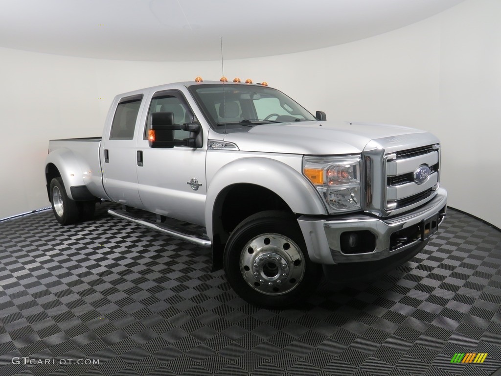 Ingot Silver Metallic 2016 Ford F450 Super Duty XLT Crew Cab 4x4 Exterior Photo #138989922