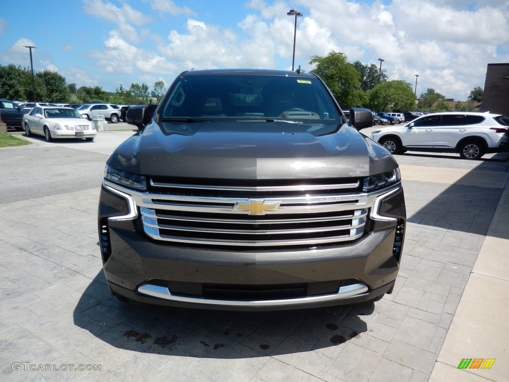 2021 Tahoe High Country 4WD - Graywood Metallic / Jet Black/Mocha photo #2