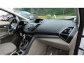 Oxford White - C-Max Hybrid SE Photo No. 24