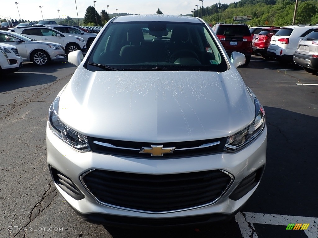 2017 Trax LS AWD - Silver Ice Metallic / Jet Black photo #3