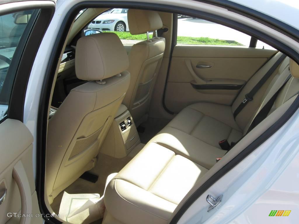 2007 3 Series 328i Sedan - Alpine White / Beige photo #17