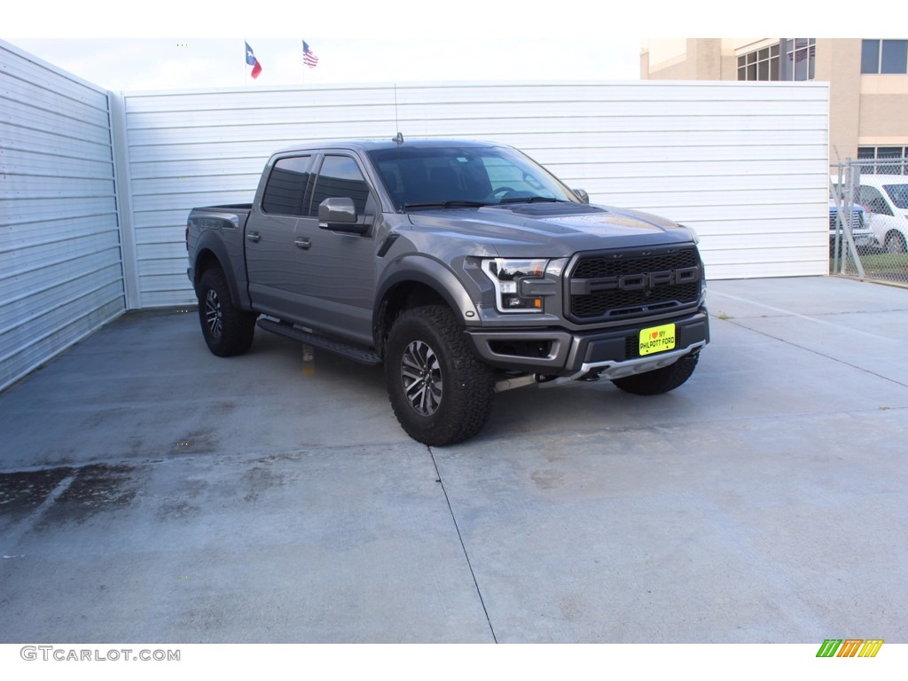 2020 F150 SVT Raptor SuperCrew 4x4 - Lead Foot / Black photo #2