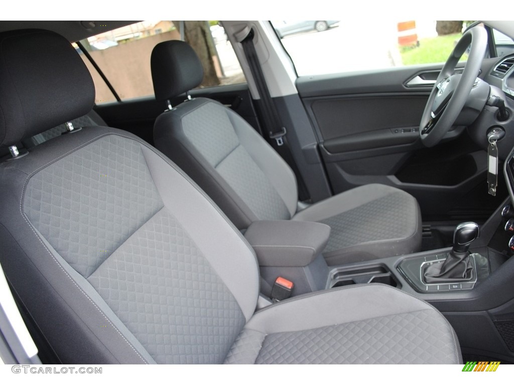 2018 Volkswagen Tiguan S Front Seat Photo #138995807