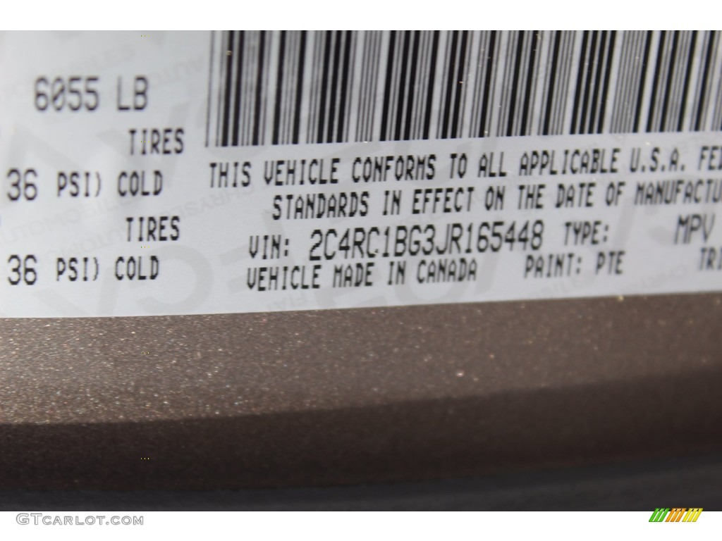 2018 Pacifica Touring L - Molten Silver / Black/Alloy photo #32