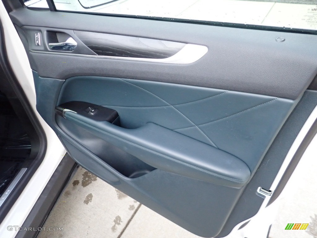 2019 Lincoln MKC Reserve AWD Rialto Green Door Panel Photo #138996719
