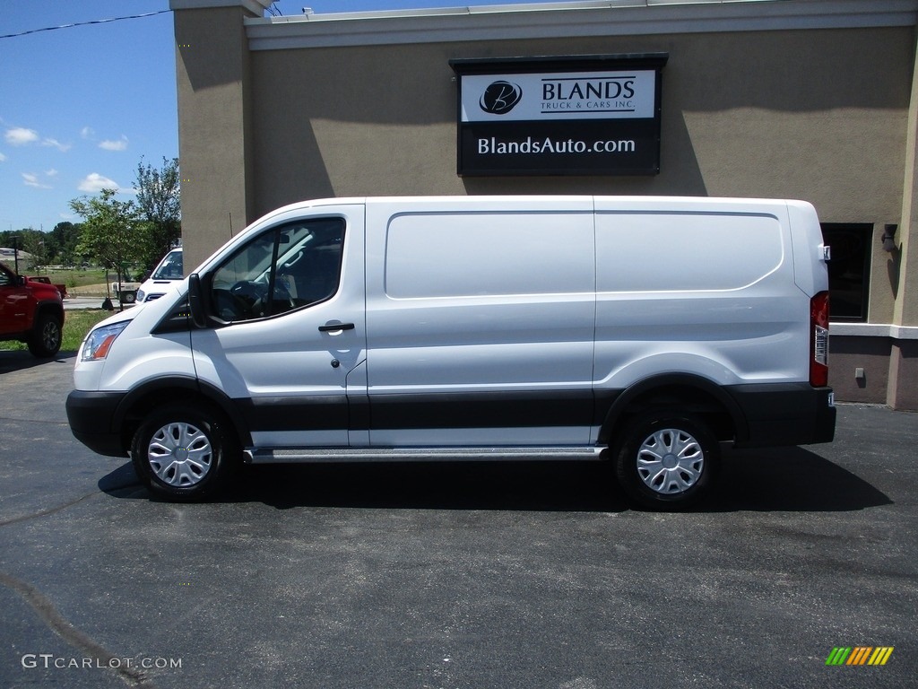 2019 Transit Van 250 LR Regular - Oxford White / Charcoal black photo #1