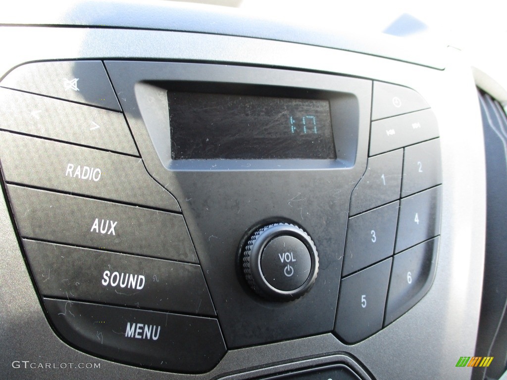 2019 Transit Van 250 LR Regular - Oxford White / Charcoal black photo #18