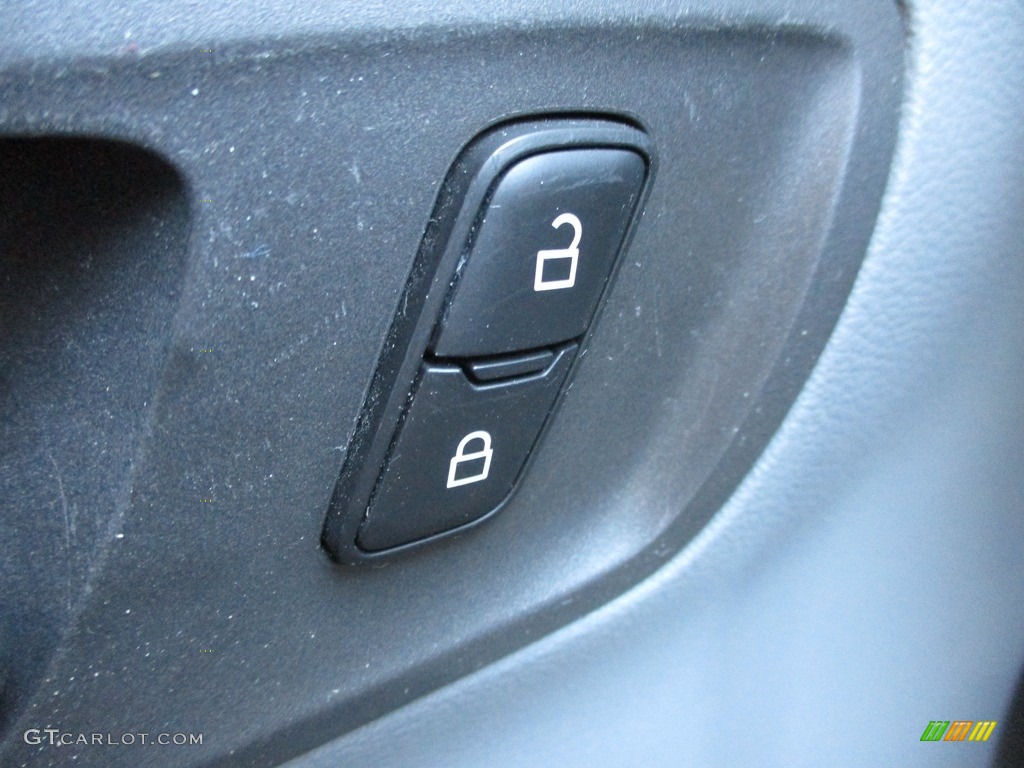 2019 Transit Van 250 LR Regular - Oxford White / Charcoal black photo #9