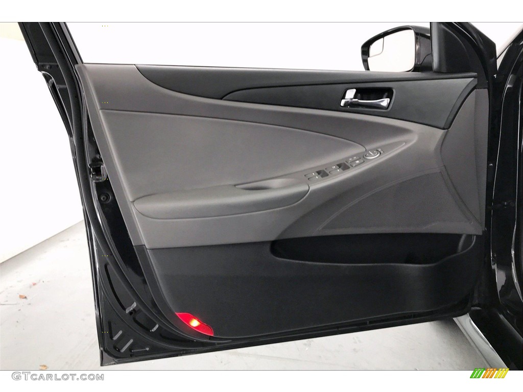 2014 Sonata GLS - Phantom Black Metallic / Gray photo #25