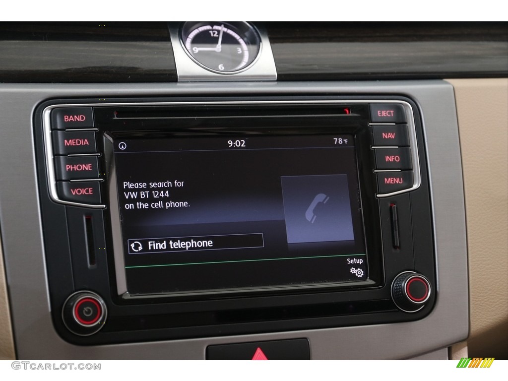 2017 Volkswagen CC 2.0T Sport Controls Photo #138998591