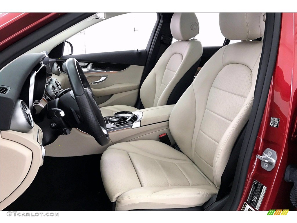 Silk Beige/Black Interior 2017 Mercedes-Benz C 300 Sedan Photo #138998741