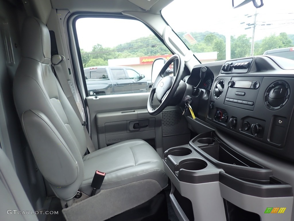 2017 Ford E Series Cutaway E350 Cutaway Commercial Front Seat Photos