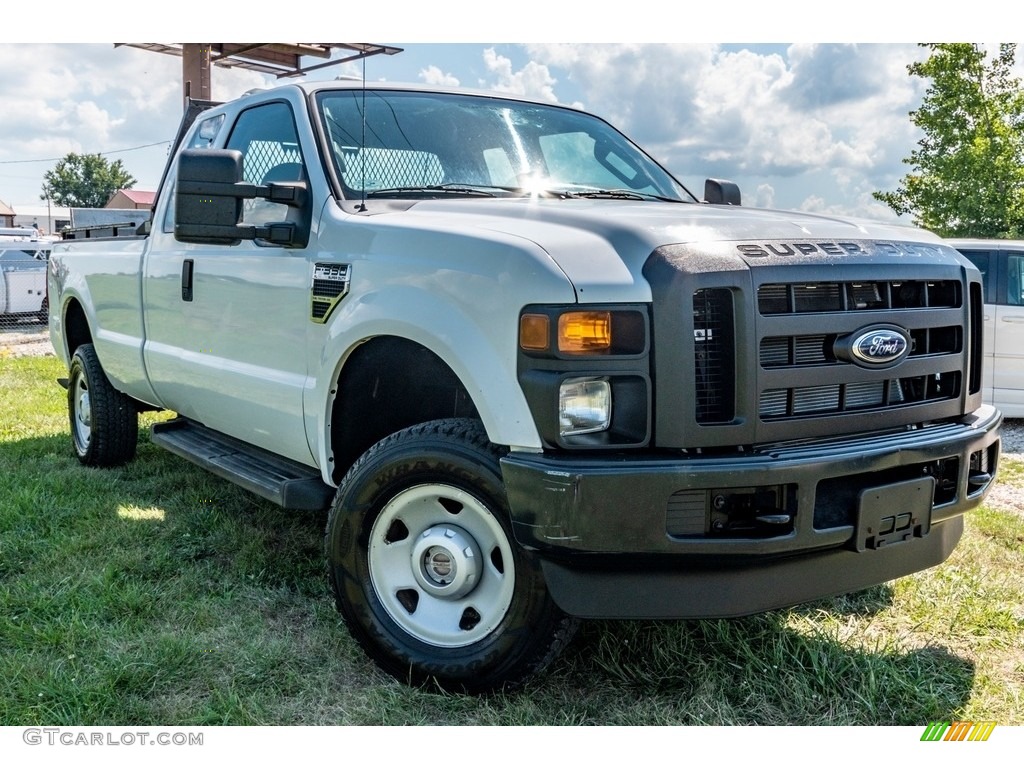 2008 F350 Super Duty XL SuperCab 4x4 - Oxford White / Medium Stone photo #1