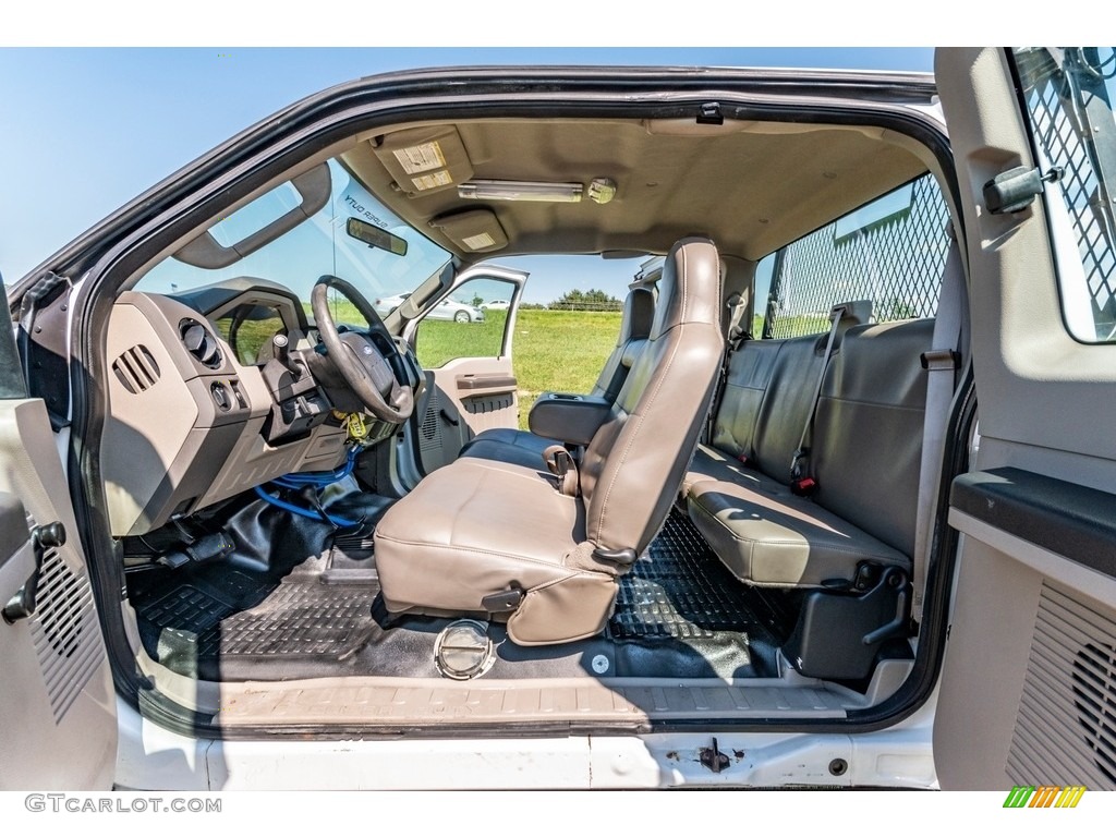 Medium Stone Interior 2008 Ford F350 Super Duty XL SuperCab 4x4 Photo #139004807