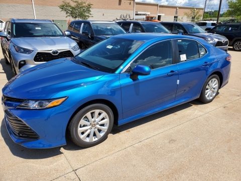 2020 Toyota Camry LE AWD Data, Info and Specs