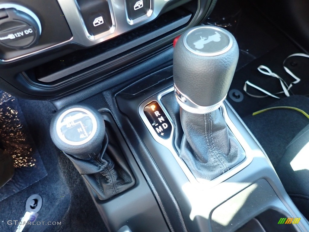 2020 Jeep Wrangler Willys 4x4 Transmission Photos