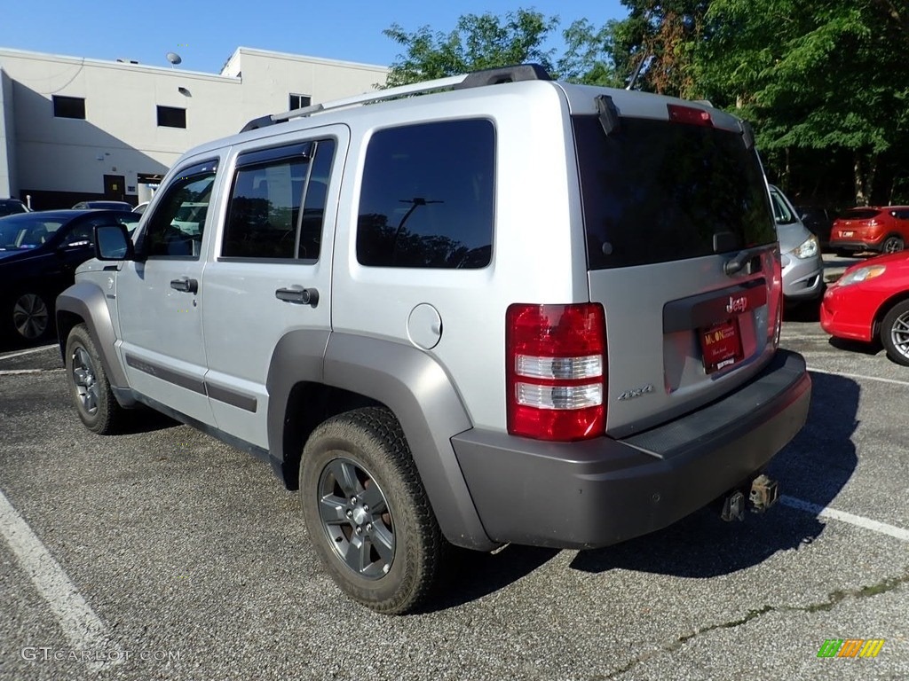 2011 Liberty Renegade 4x4 - Bright Silver Metallic / Dark Slate Gray photo #2
