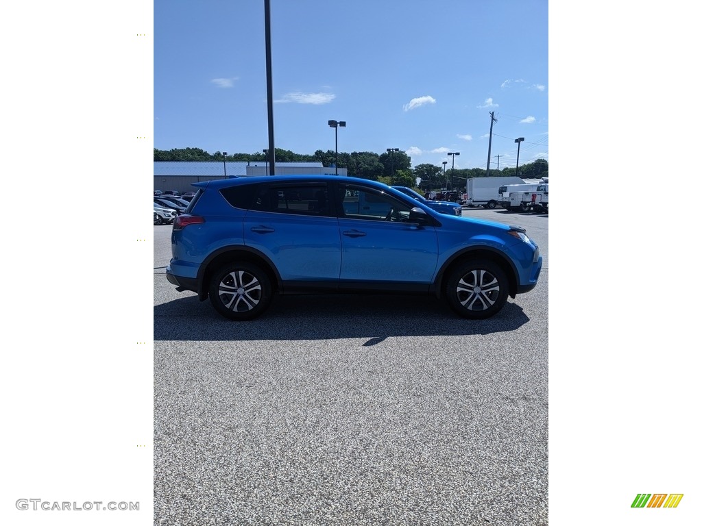 2018 RAV4 LE - Electric Storm Blue / Black photo #14