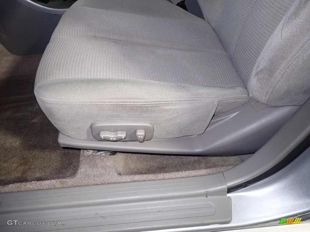 2005 Altima 2.5 S - Code Red / Charcoal photo #17