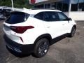 Clear White - Seltos S AWD Photo No. 2