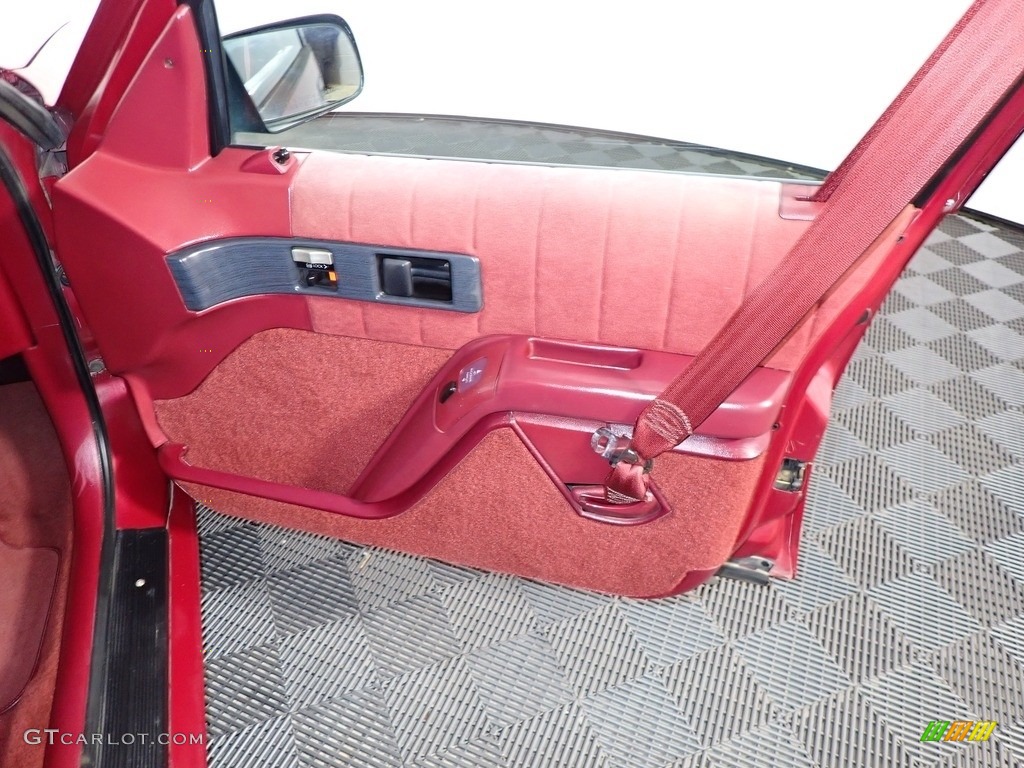 1992 Lumina Euro Sedan - Medium Garnet Red Metallic / Red photo #22