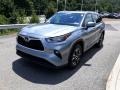 2020 Celestial Silver Metallic Toyota Highlander XLE AWD  photo #32