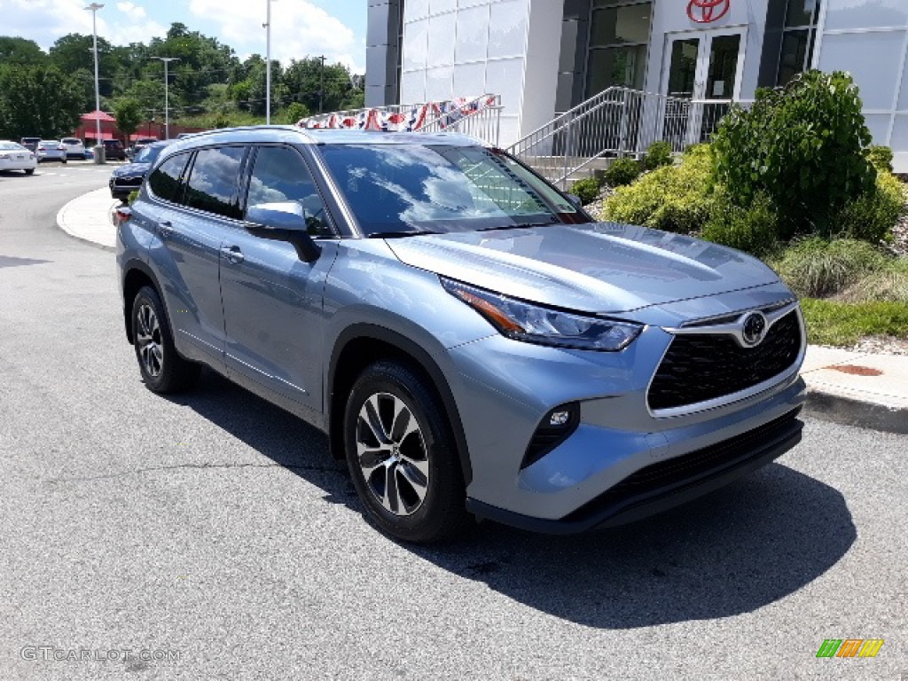 2020 Highlander XLE AWD - Celestial Silver Metallic / Black photo #34