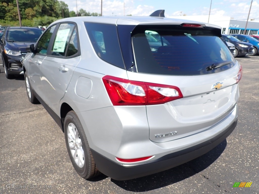 2020 Equinox LS AWD - Silver Ice Metallic / Ash Gray photo #3