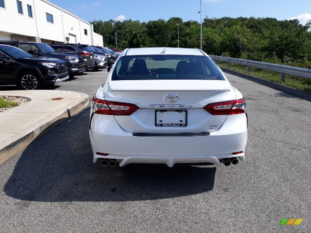 2020 Camry XSE AWD - Wind Chill Pearl / Black photo #35