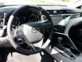 Super White - Camry SE AWD Photo No. 3