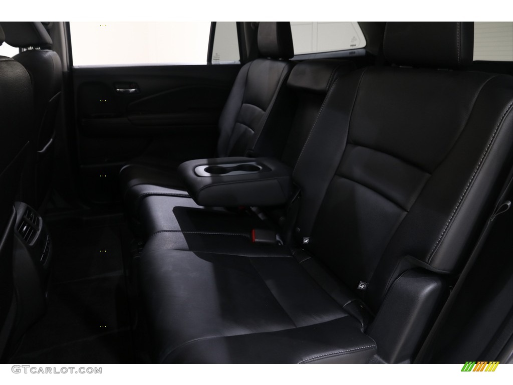 2017 Pilot EX-L AWD - Modern Steel Metallic / Black photo #31